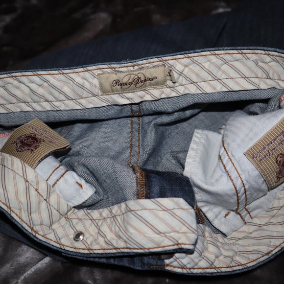 Raven Denim Jeans - Picture 3 of 4